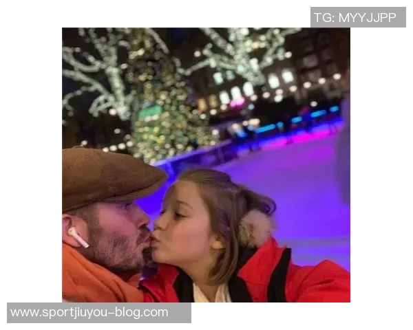 女主持调侃皮尔斯网友热议扑倒事件皮尔斯回应我们是搭档我有女友 女主持调侃皮尔斯网友热议扑倒事件皮尔斯回应我们是搭档我有女友