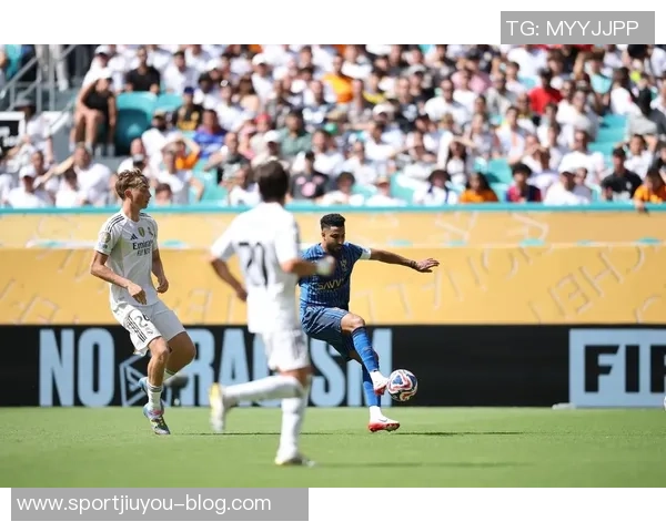 迈阿密国际成功引进帕尔梅拉斯中卫米凯尔达成协议消息曝光 迈阿密国际成功引进帕尔梅拉斯中卫米凯尔达成协议消息曝光